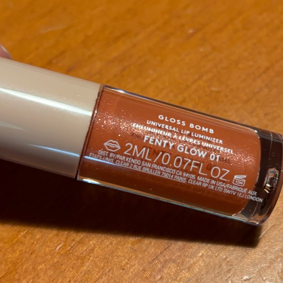Fenty Beauty Gloss Bomb Lip Luminizer - Picture 6 of 16